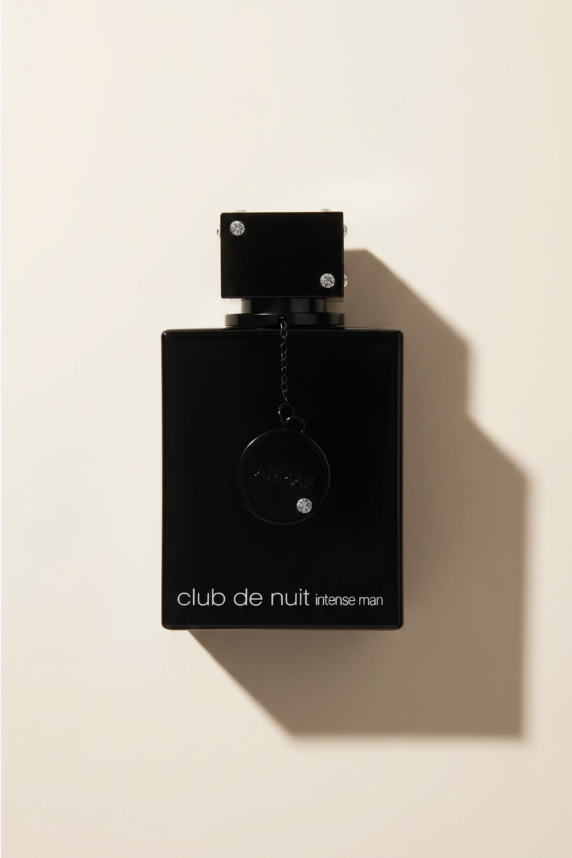 Club de Nuit - Fondo Minimalista